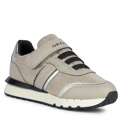 Анатомични сникърси за момиче Geox J26GZB 0HS54 C5Y1A